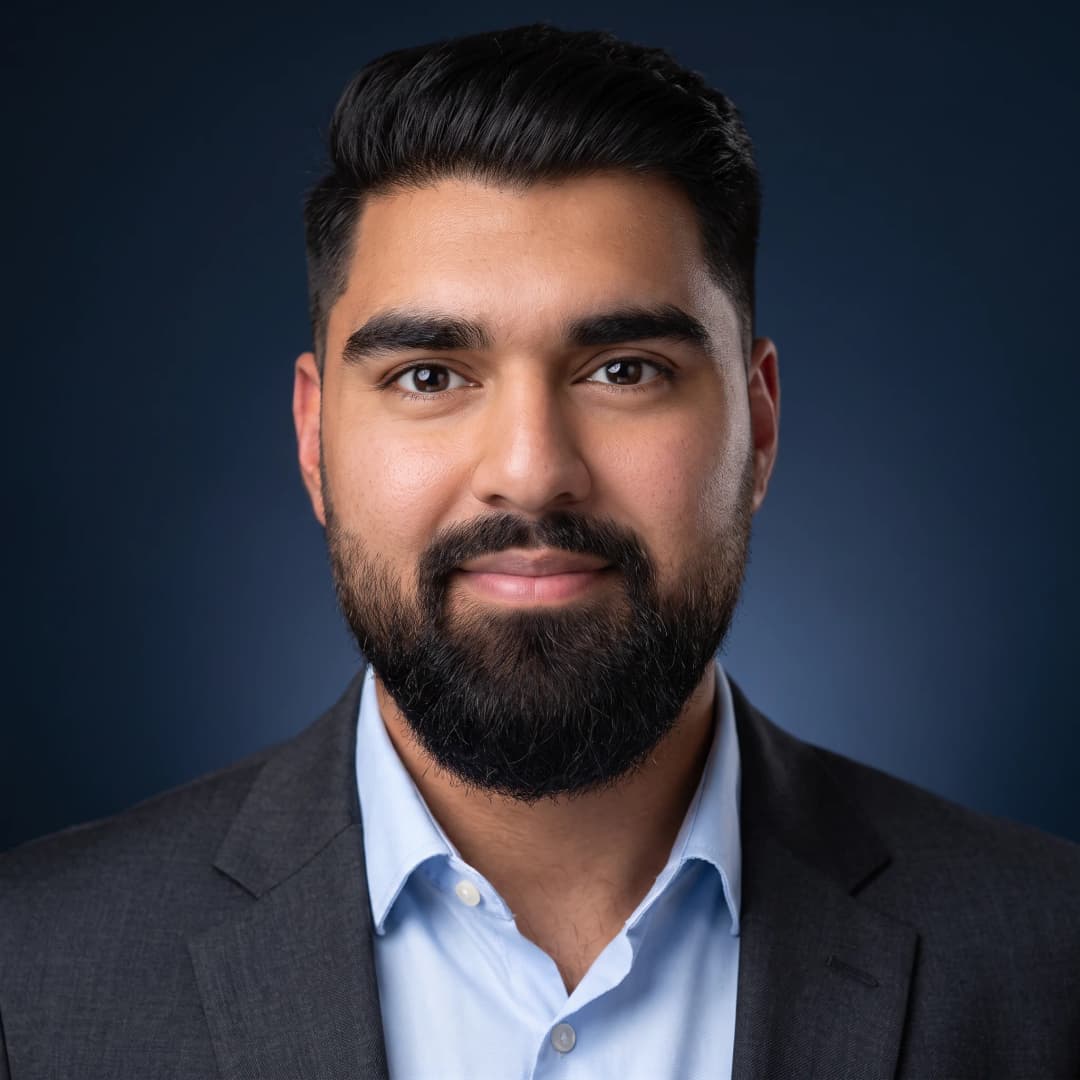 Portrait of Fabian Faraz Farid